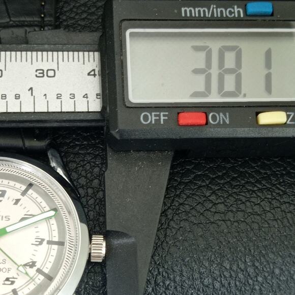 Vintage 1975 Fortis Manual Mens Silver Watch W/Leather Strap & Green accents - Picture 7 of 9